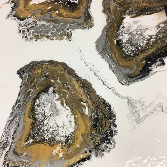 Meet your Posher, Kim - Picture 4 of 16